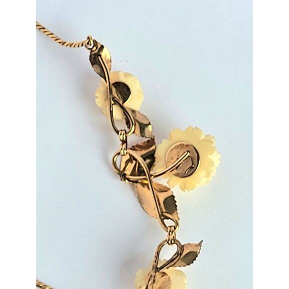 Vintage 1950s Van Dell Designer 12k Gold Filled Ivory Rose Necklace - Picture 7 of 11